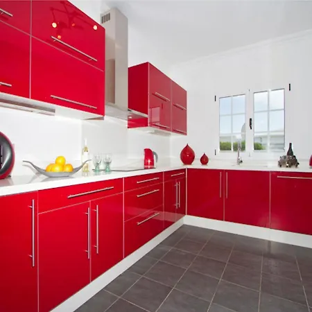 Joanne - 4 Bedroom - Wifi And Air Conditioning - Perfect For Families Willa *