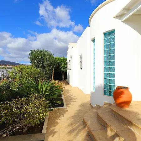 Villa Joanne - 4 Bedroom - Wifi And Air Conditioning - Perfect For Families