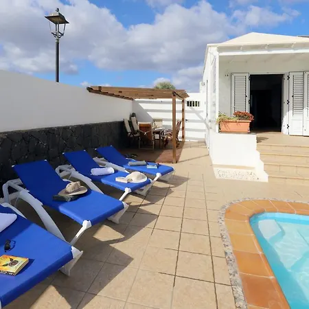 Joanne - 4 Bedroom - Wifi And Air Conditioning - Perfect For Families Villa *